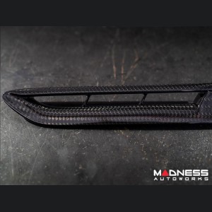  Nissan GT-R Front Fender Duct Set - Carbon Fiber